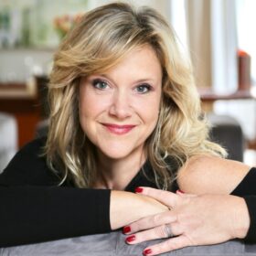 Healing After Infidelity: An Integrative Approach to Betrayal Trauma in Couples Therapy